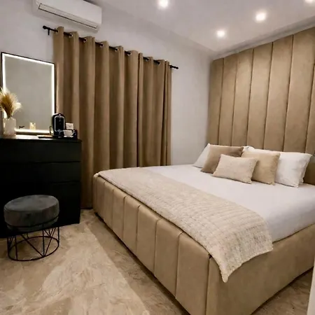Casa Apartment *